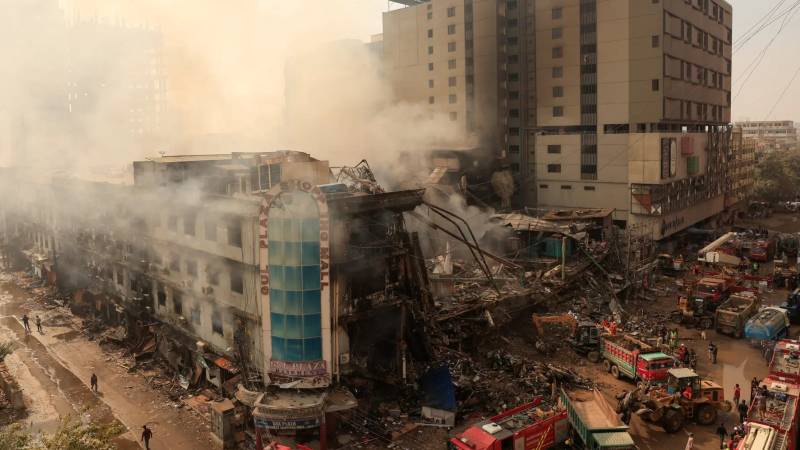 سانحہ گل پلازہ ، سرچ آپریشن جاری ایک دکان سے 30 لاشیں برآمد